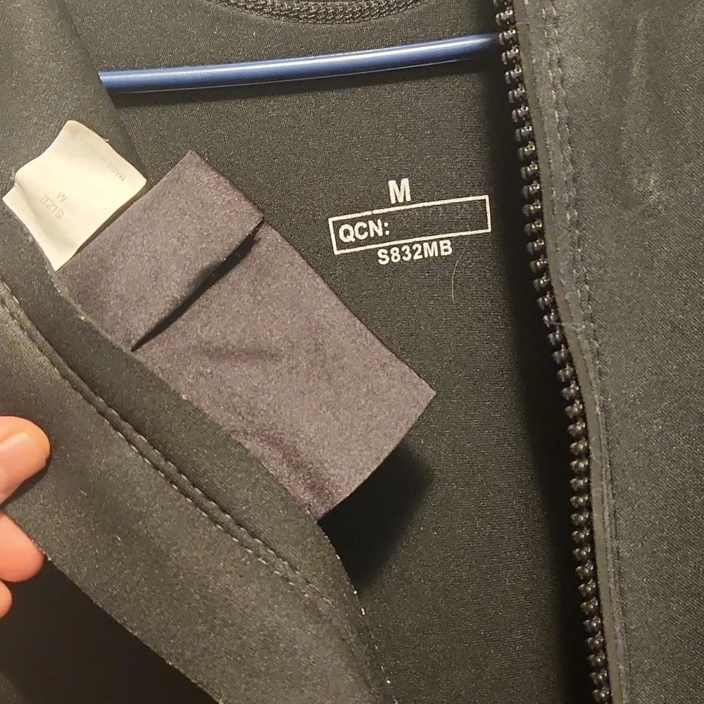Wetsuit - Picture 4 of 7